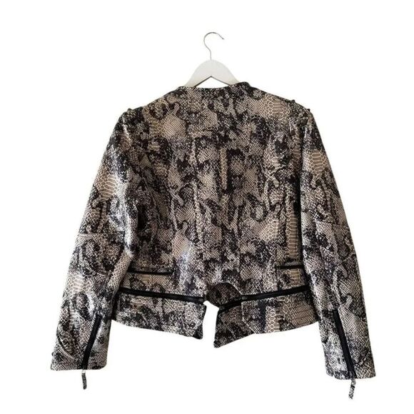 chouyatou Women's Studded Perfect Fit Faux Leather Moto Biker Jacket SZ L - Picture 5 of 14